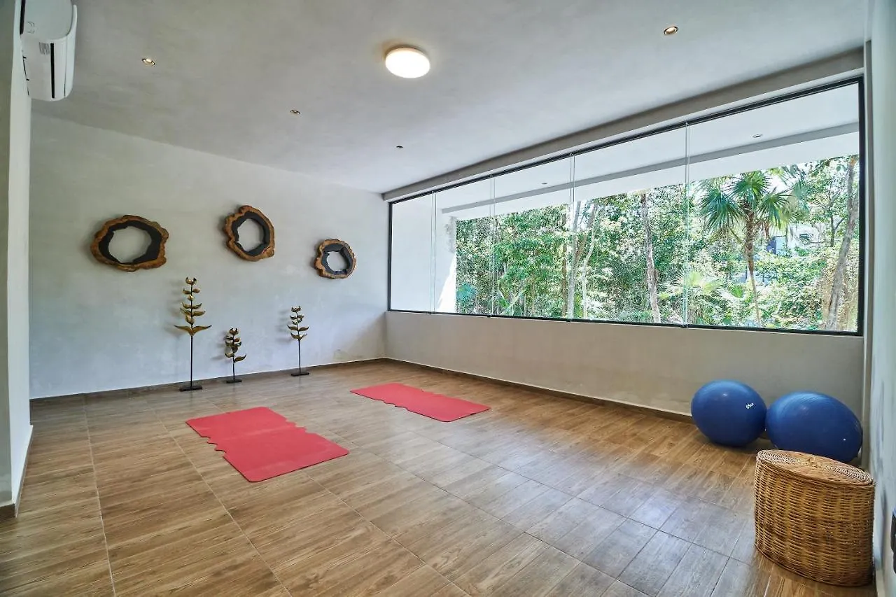 Elegant Trendy Apartment In Tulum With Infinity Pool, Breathtaking Jungle View & Bottle Of Wine Per Stay 0*,  מקסיקו